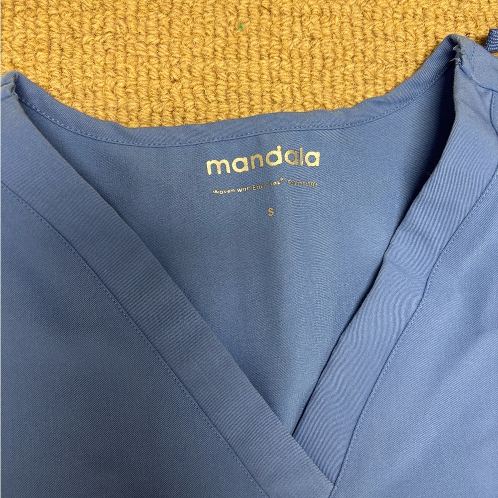 Mandala Scrubs - Picture 3 of 3